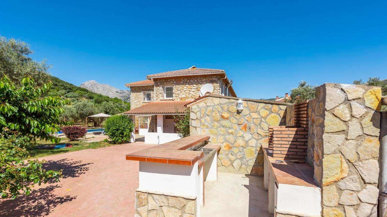 Casa Rural El Ciruelo Loco Alfarnate By Ruralidays Alfarnatejo Exterior photo